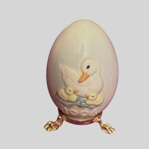 Goebel Easter Egg Retired 1996 BX19 Collector Piece Duck & Ducklings Germany